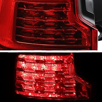 ☆XC60　テールライト 右　美品　2018年 ボルボ 左右のブレーキライト,ボルボxc60 2018 -2021用,米国版